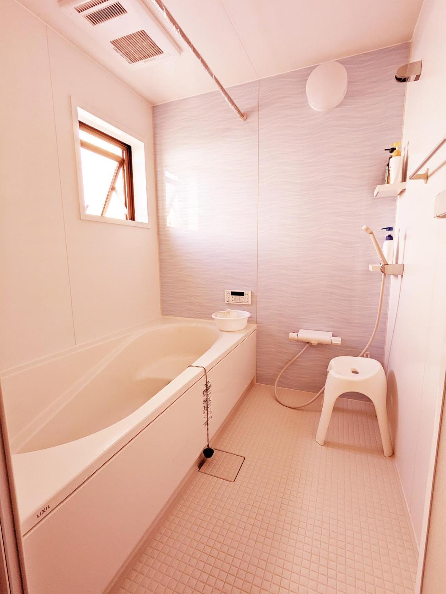 โรงแรม Rosenheim Shinjuku 3*