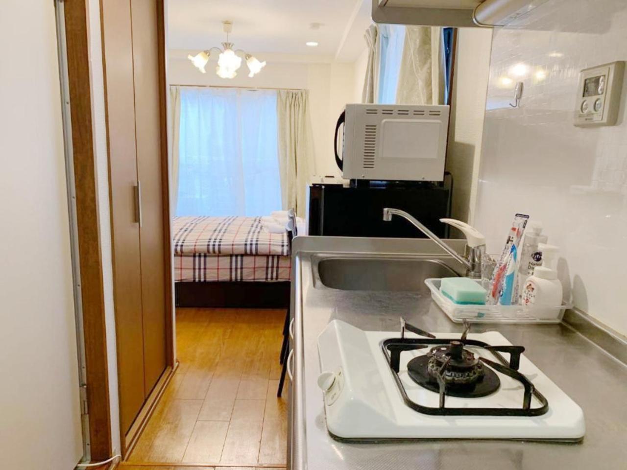 โรงแรม Rosenheim Shinjuku